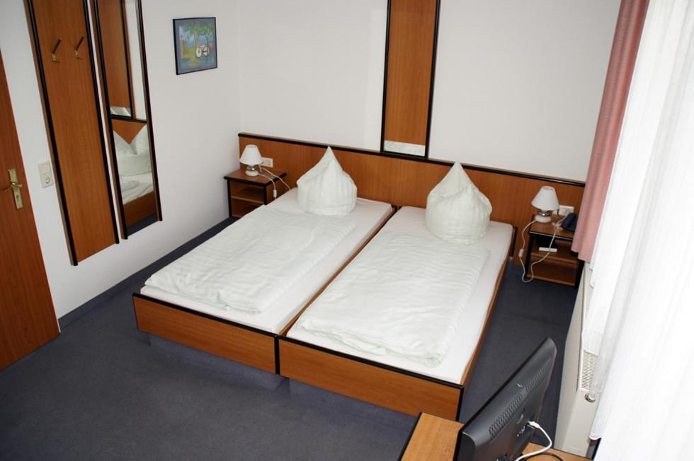 Landhotel Pagram-Frankfurt/Oder Frankfurt  Szoba fotó